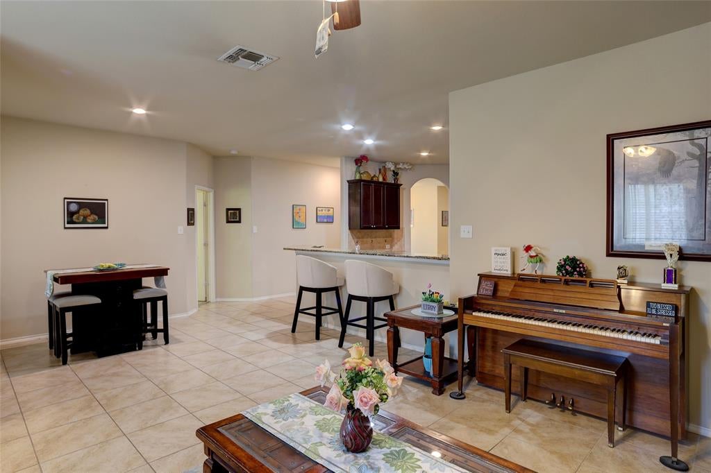 520 Rustic Oak Lane