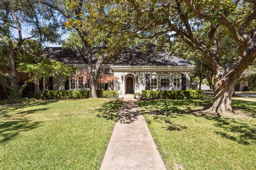 A rare opportunity to own a historic Highland Park gem situated on a .29-acre corner lot across from Dyckman Park, or a wonderful location to remodel the existing property or use the space to build your dream home. 

The current home, built in 1919, is a piece of original Highland Park History. 3-ensuite bedrooms, 3.1-bathrooms single-story home has high ceilings, four fireplaces, and additions that blend with the original construction.  The kitchen opens to both the family room and breakfast nook with brick fireplace and wall of French doors and windows. The living room, dining room, family room, and home office are all generously sized. Primary suite has a carved wooden fireplace and large bathroom and closet. A 3-4 car detached garage has been updated to feature a 1950s style hang-out room, or workshop, and full guest apartment.