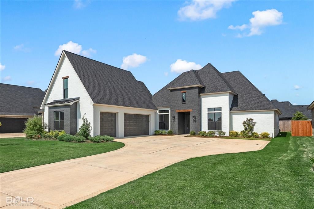 589 Corinth Circle