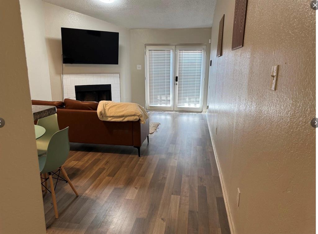 2500 E Park Boulevard W5