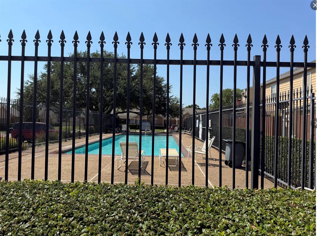 Briarpark Village #9 - Residential