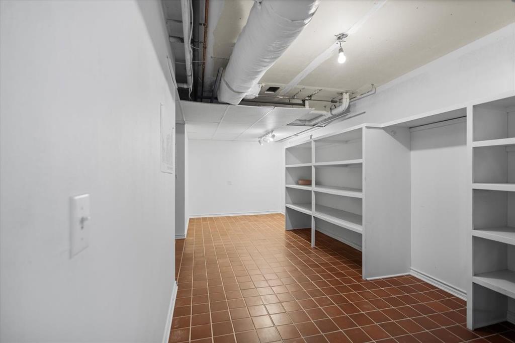 Pine Trail Shores - Residential