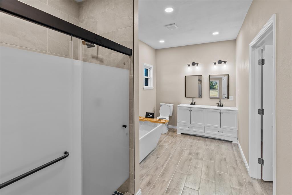 Armadillo Hills Estate - Residential