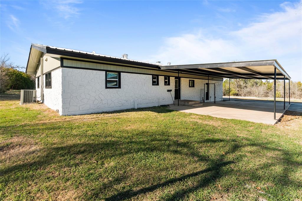 Armadillo Hills Estate - Residential