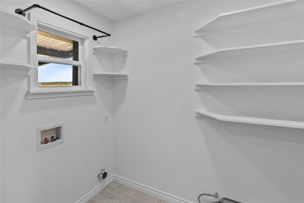 Armadillo Hills Estate - Residential