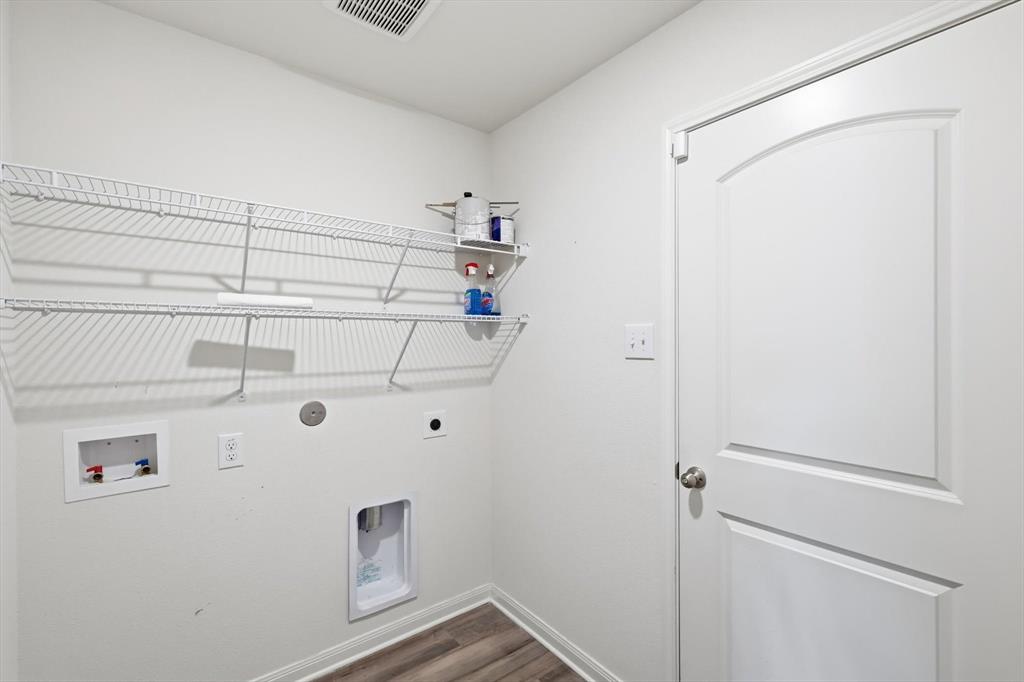 Chisholm Spgs Ph2 - Residential