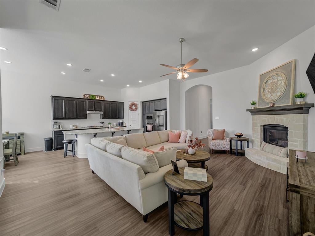 Sonoma Verde - Residential