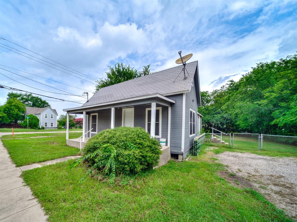 119 W Willow Street