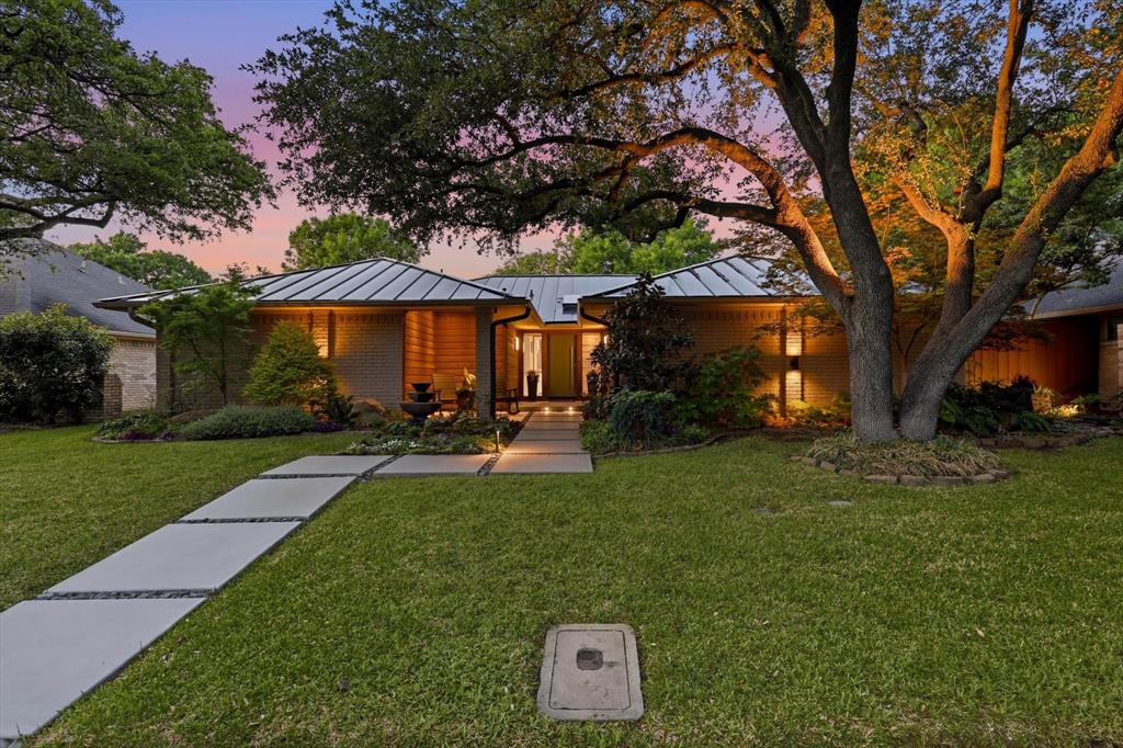 6803 Kingshollow Drive