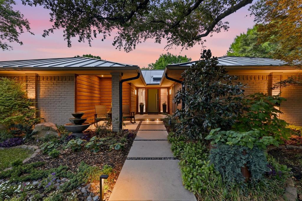 6803 Kingshollow Drive