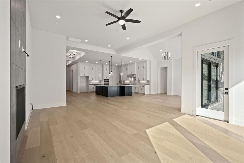 1530 Temple Court