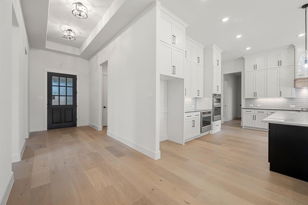 1530 Temple Court
