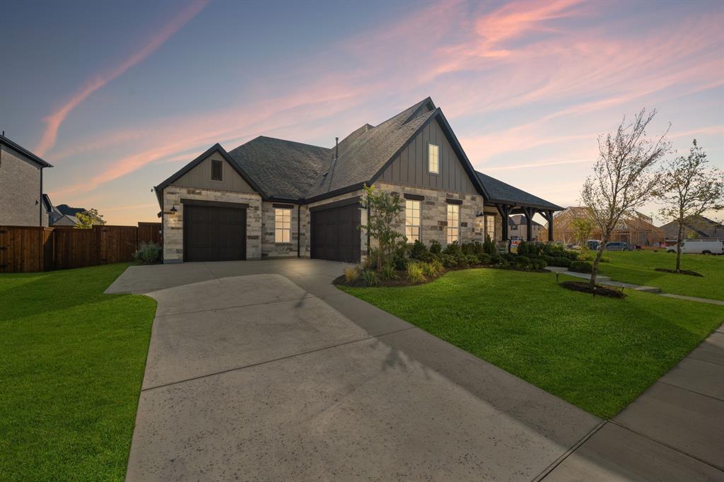 1530 Temple Court