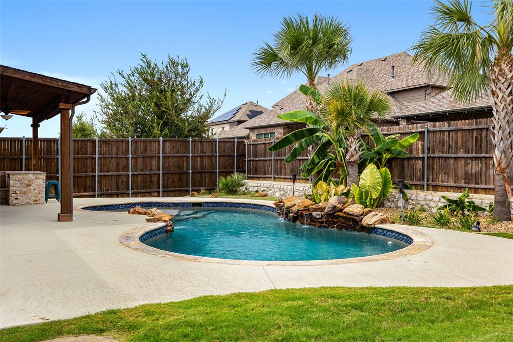 HARDIN VILLAGE PHASE 1 - Residential