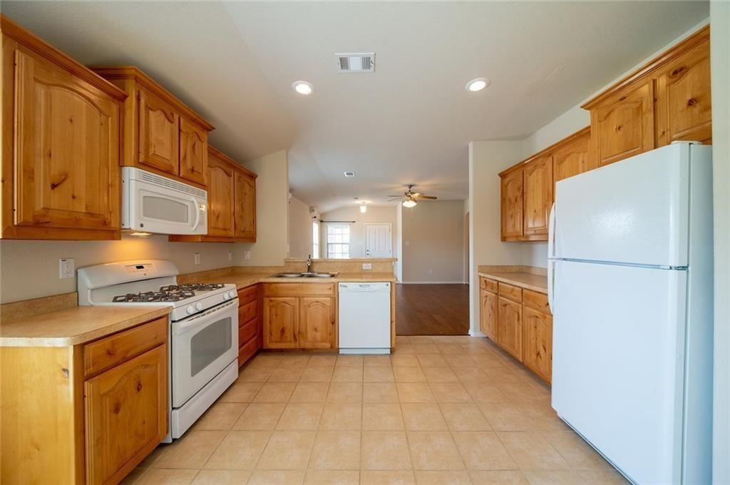 Villages Of Woodland Spgs W - Residential Lease