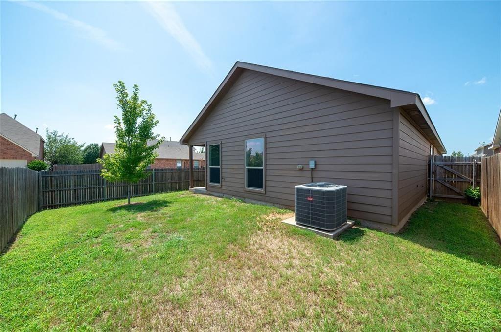 Villages Of Woodland Spgs W - Residential Lease