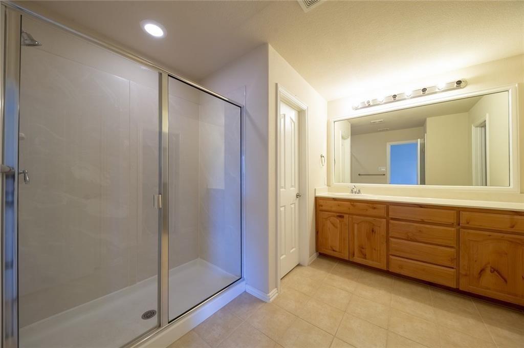 Villages Of Woodland Spgs W - Residential Lease