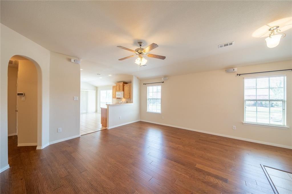 Villages Of Woodland Spgs W - Residential Lease