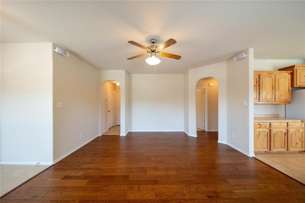 Villages Of Woodland Spgs W - Residential Lease