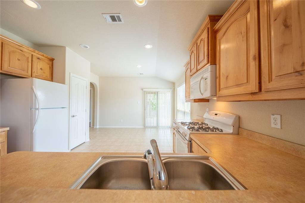 Villages Of Woodland Spgs W - Residential Lease