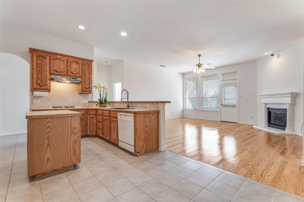 Crossing At Fossil Creek The - Residential