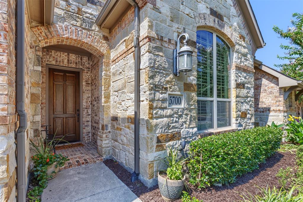 5700 River Highlands Drive