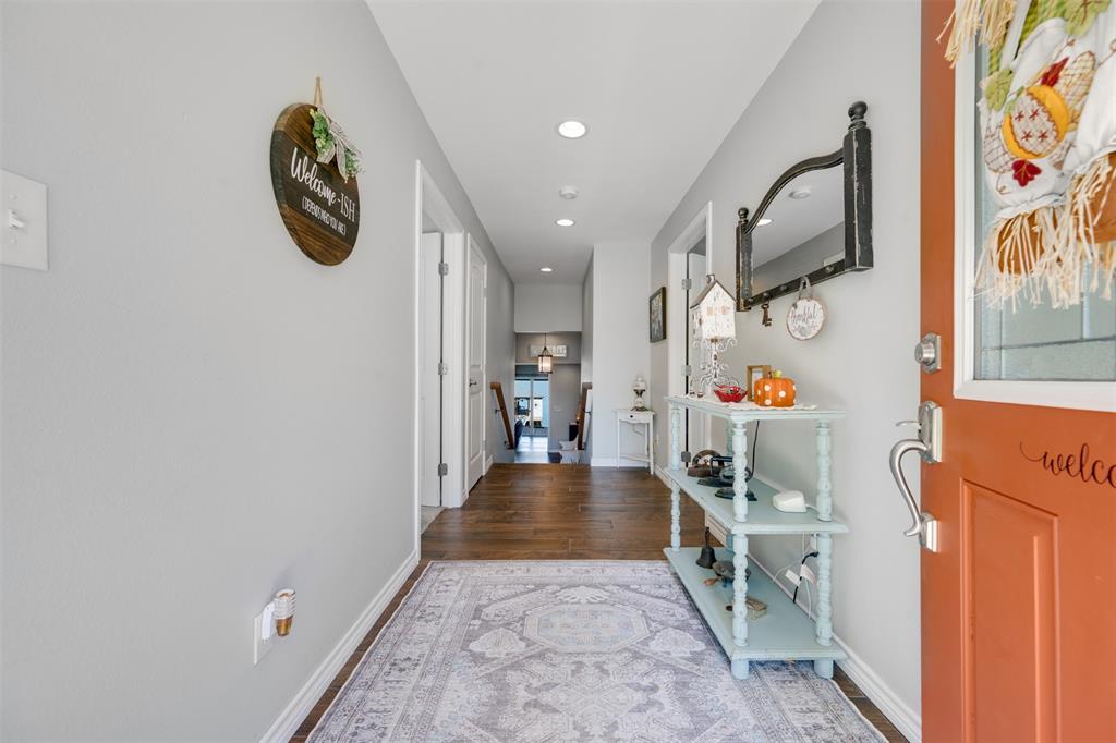10638 Circle Point
