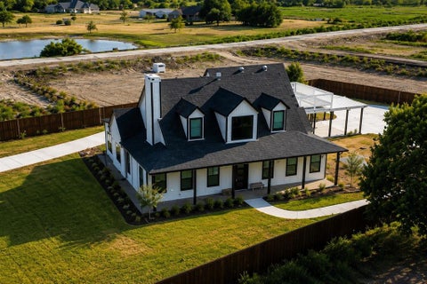 Photo of 669 Massey Road, Gunter, TX 75058 (MLS # 21391738)
