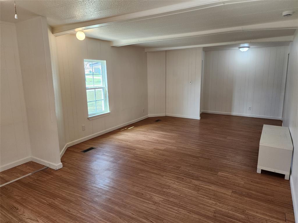 145 Lakeview Road