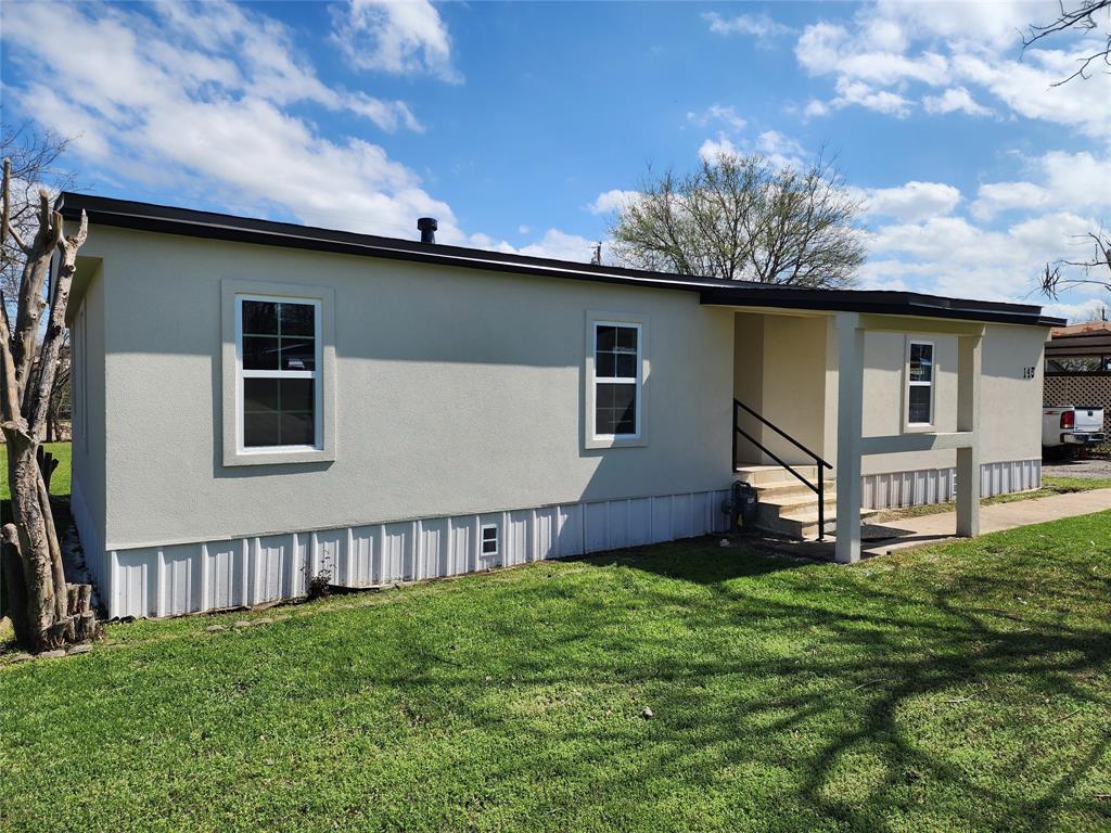 145 Lakeview Road