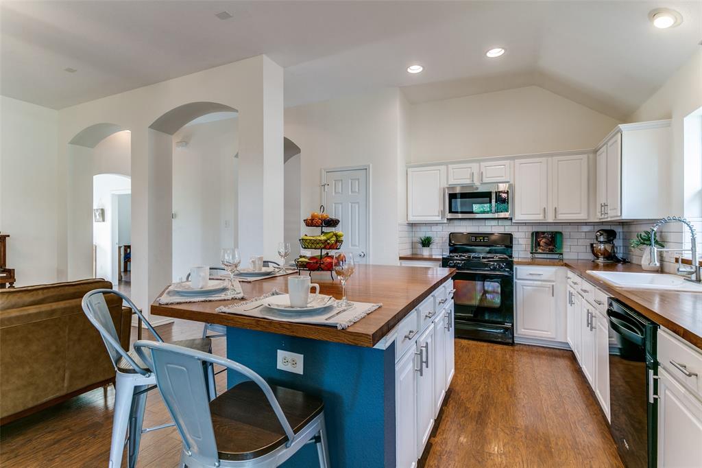 3952 Eaglerun Drive