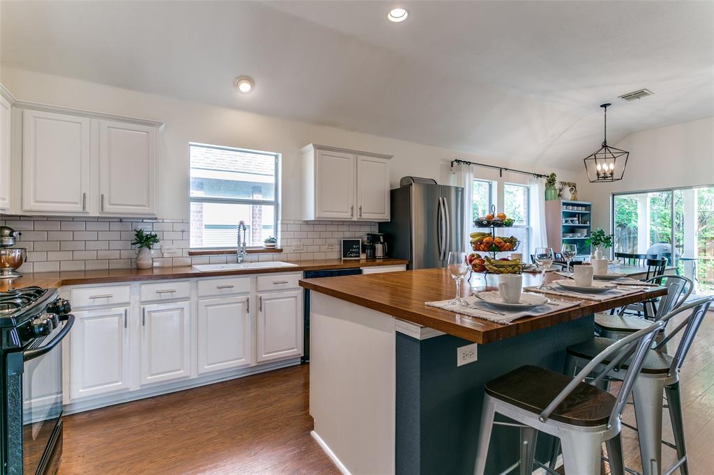 3952 Eaglerun Drive