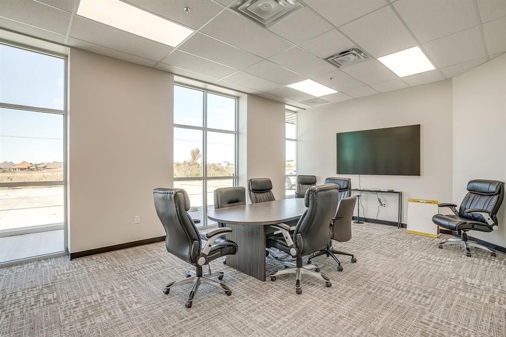 Broadway Bus Park II - Commercial Sale