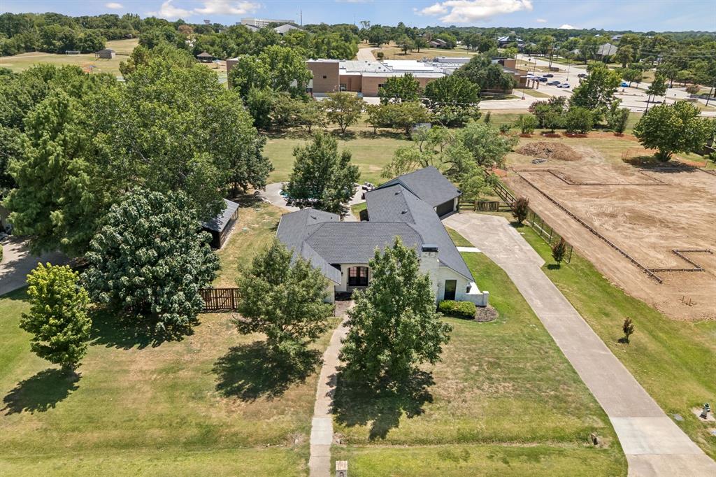 1205 Whispering Lane