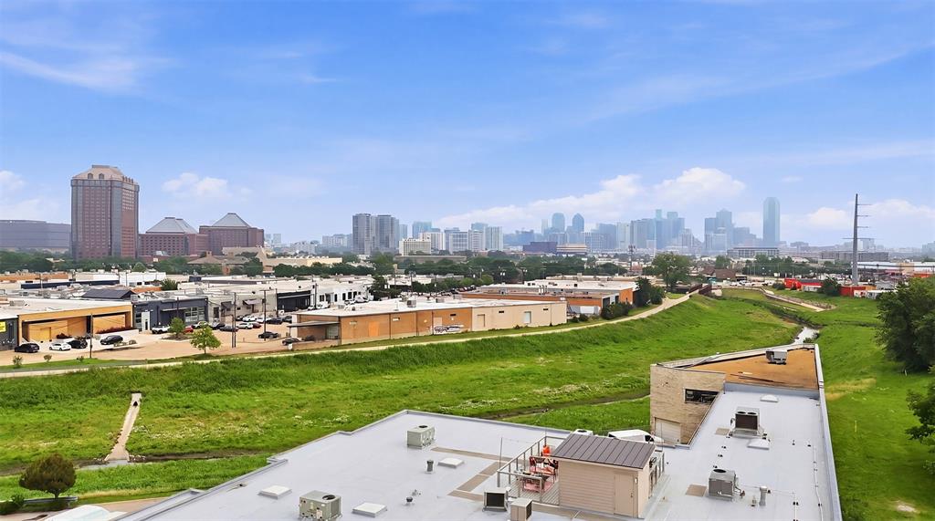 2303 FARRINGTON CONDOS - Residential