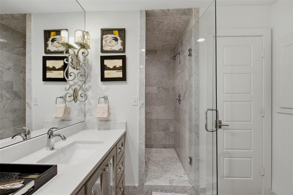 2303 FARRINGTON CONDOS - Residential