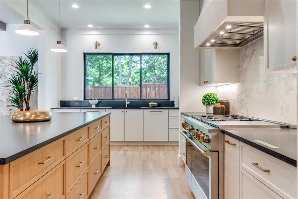 Little Forest Hills - Residential