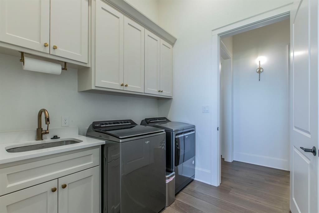 The Arches - Residential