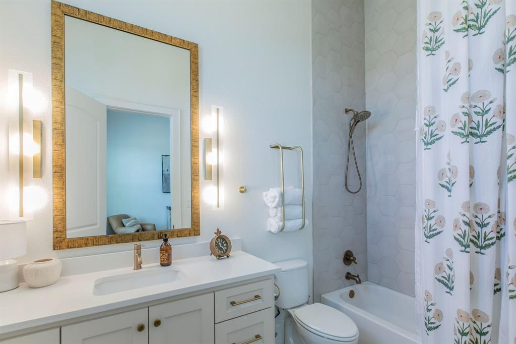 The Arches - Residential