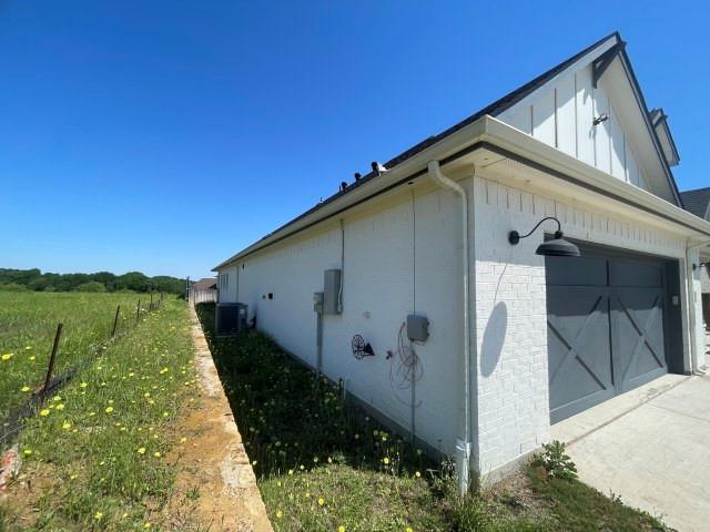 2664 Streamside Drive