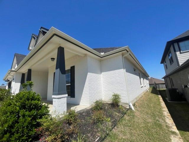 2664 Streamside Drive