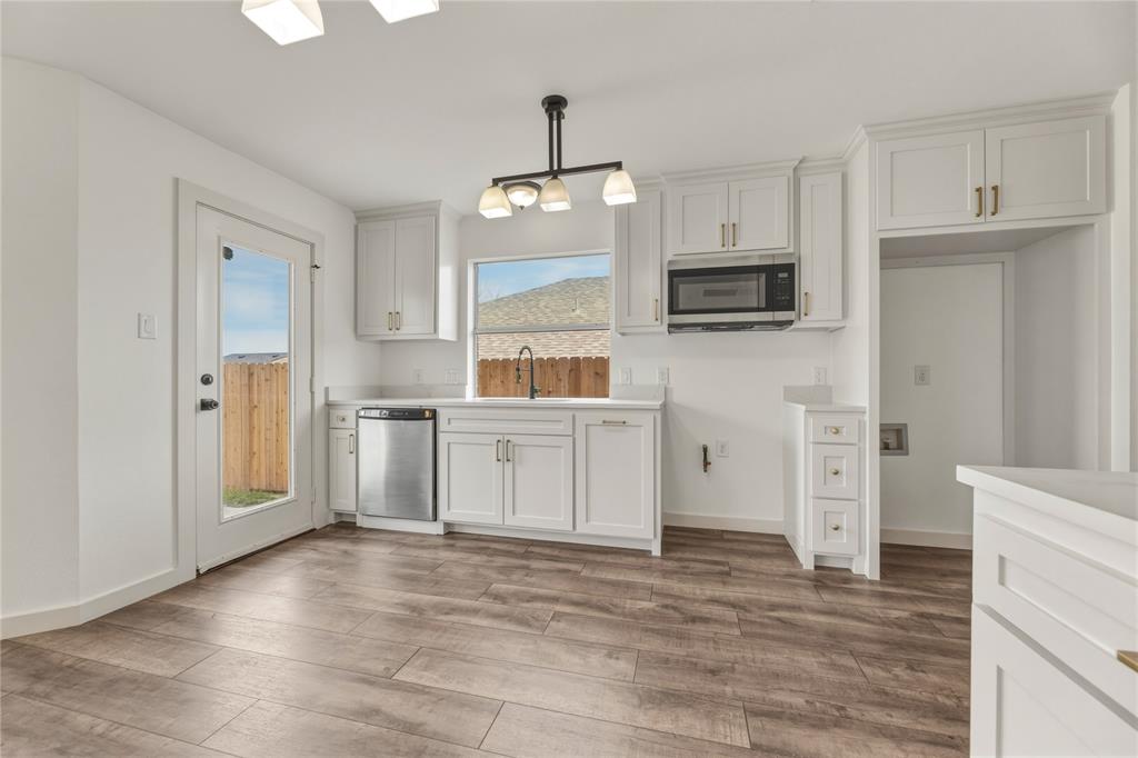 Legacy Square - Residential