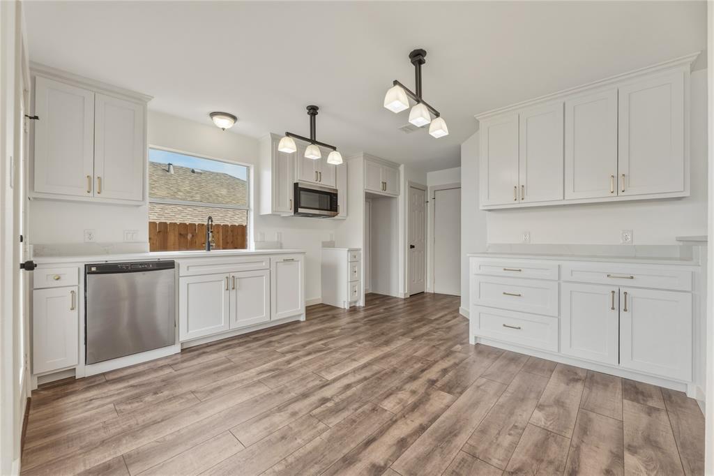 Legacy Square - Residential