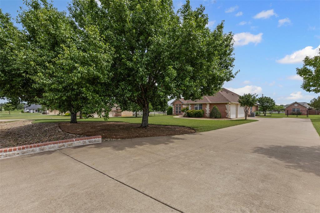 2101 W Emerald Bend Court