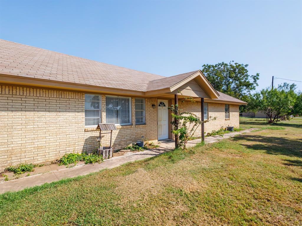 113 E River Oaks Road