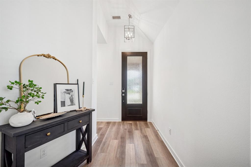 3917 Southbend Court