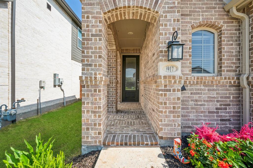 3917 Southbend Court
