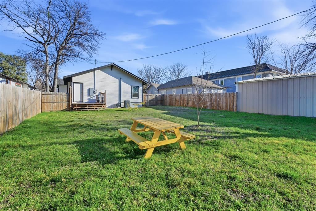 Winnetka Summit - Residential