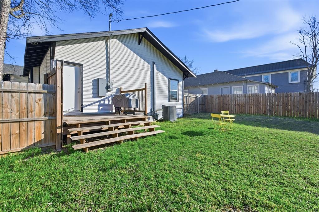 Winnetka Summit - Residential