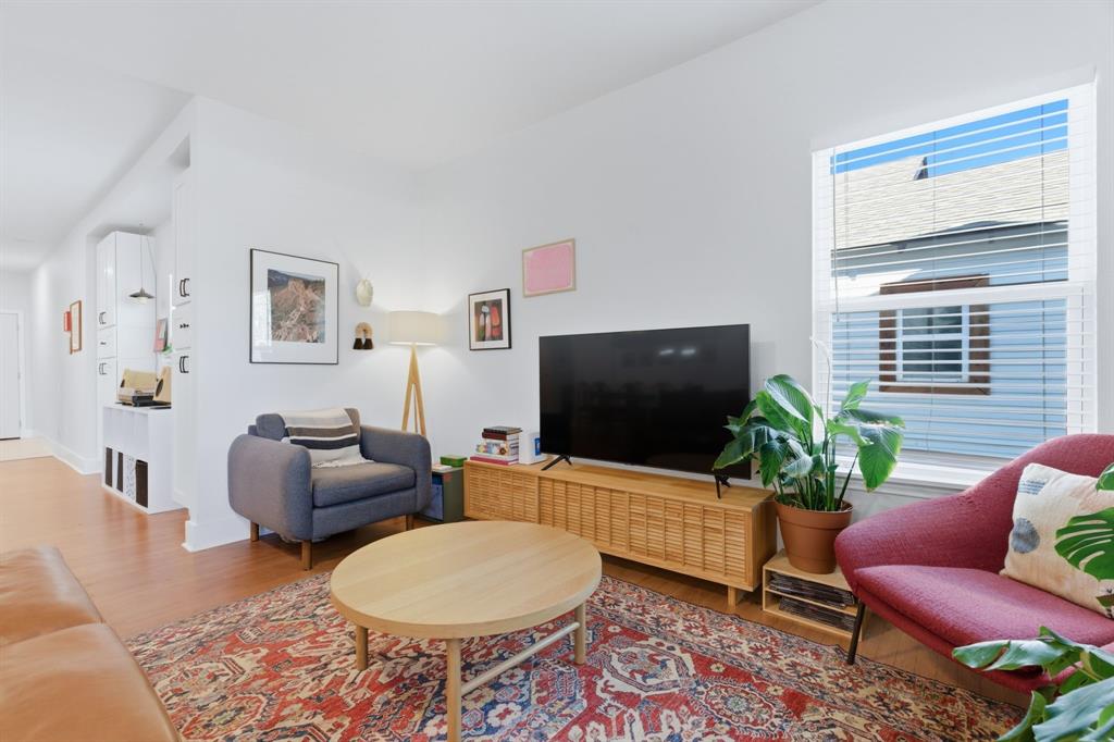 Winnetka Summit - Residential